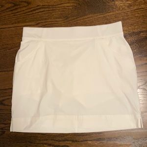 Columbia White Skort